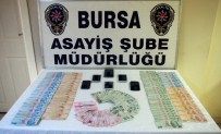 ELEKTRONİK EŞYA - Bursa'da Yasa Dışı Bahis Oynatan 6 Kişi Gözaltına Alındı