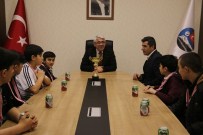 Kick Boks Takımından Karaçanta'ya Ziyaret