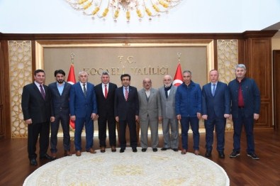 Kocaeli Valisi Minibüsçüler Ve Otobüsçüler Oda Yönetimini Makamında Kabul Etti