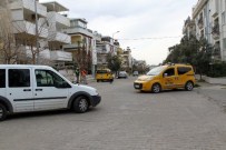 TAKSİ DURAĞI - Taksi Kaçırıp, Emniyetini Ayağa Kaldırdı