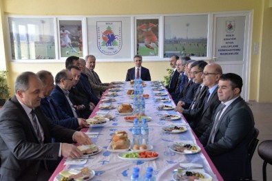 Vali Baruş, Askf Yöneticileri İle Bir Araya Geldi