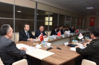 Vali'den Vatandaşlara 112 Çağrı Uyarı