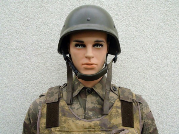 Asker ve polise özel kıyafet