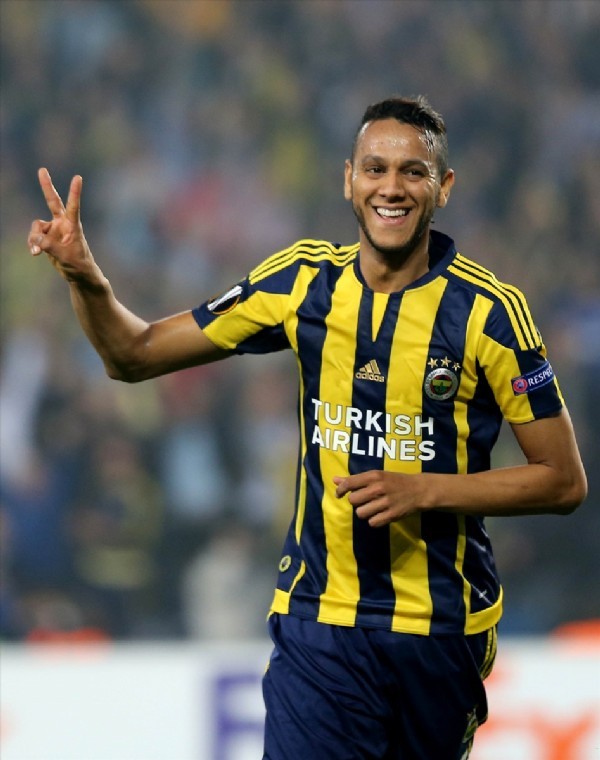 Fenerbahçe ve Galatasaray zafer için sahada