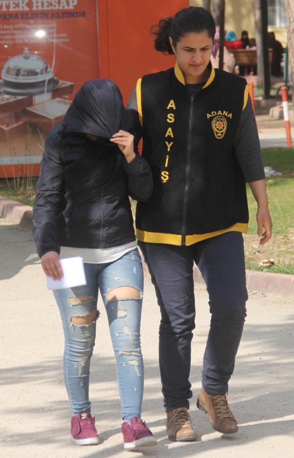 Fuhuş yaptıran kadına suçüstü