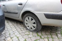 Adıyaman'da 50'Ye Yakın Aracın Tekeri Patlatıldı