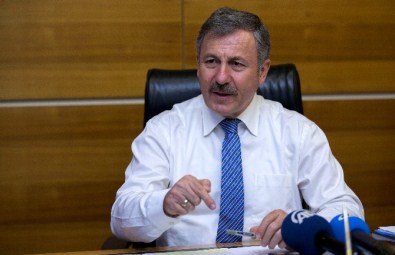 AK Partili Özdağ Açıklaması 'Soykırım Arayanlar, 1915'E Olaylarına Değil, Hocalı'ya Bakmalıdır'