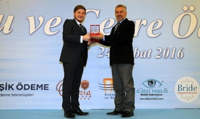 Başkan Çetin'e Çevrecilik Ödülü