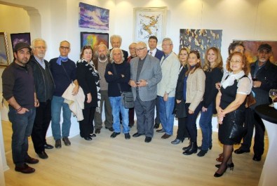 Gt Art'ın 'İzmir Bırakanlar' Sergisine Büyük İlgi