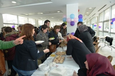 Kadın Derneklerinden Yardım Kermesi