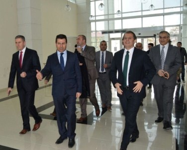 Van'da Tam Buğday Ekmeğinin Faydaları Anlatıldı