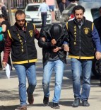 FANTEZI - Ahlak Polisinden 'Swinger'a Suçüstü