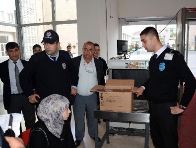 Belediyede Ölü Bebek Paniği