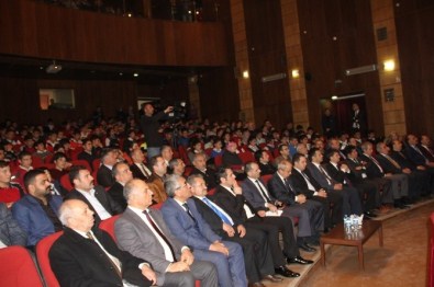 Iğdır'da Hocalı Şehitleri Anıldı