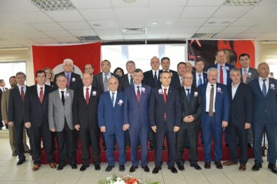 Manisa'da Vergi Rekortmenleri Ödüllendirildi