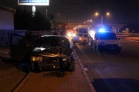 Otomobiller Çarpıştı Açıklaması 4 Yaralı