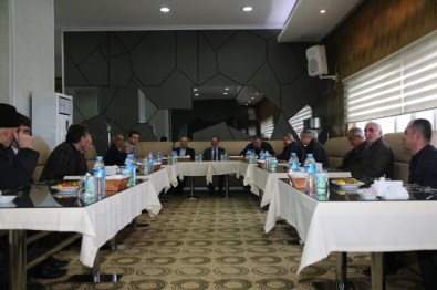 Üniversite Muhtarlarla Bir Araya Geldi