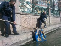 SERDAR KAYA - Bu Kez De 'Yorgan' Çıktı