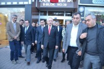 TANER YILDIZ - CHP Lideri Kemal Kılıçdaroğlu, Şehit Ailelerine Taziye Ziyaretinde Bulundu