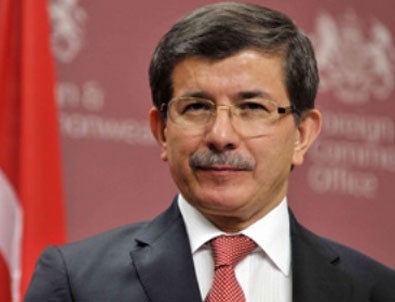 Davutoğlu: Türkiye'nin 90'lı yılları yaşamasını bekleyenler var