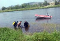 MENDERES NEHRİ - Menderes Nehrinde Ceset Bulundu