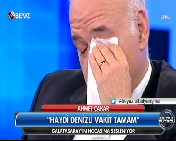 Ahmet Çakar'ın gözyaşları
