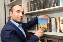 Kadınlara Şiddeti Protesto İçin Şiir Kitabına, 'Kadınlar Güzel Sever' İsmini Verdi