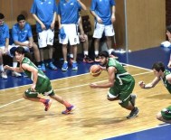 TED KOLEJİ - Mamak Belediyesi Genç Basketbol Takımı Galibiyet Serisine Devam Ediyor