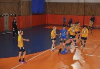 ÜSKÜDAR BELEDİYESİ - Üsküdar'ın Sultanları Yeni Mahalle'ye Mağlup Oldu