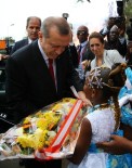 Erdoğan'a Abidjan'ın Altın Anahtarı Ve Hemşerilik Beratı Verildi