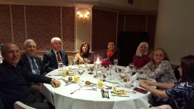 Eski Öğrenciler Yarım Asır Sonra Bir Araya Geldi