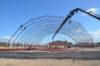 Gülşehir'in İlk Halı Sahası Belediye Tarafından Yaptırılıyor