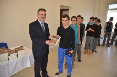 Hadis Yarışmasına Gemlik Belediyesi'nden Büyük Destek