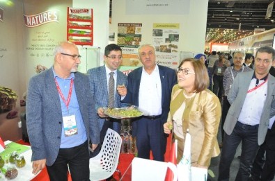 İhracatçılar Dubai'ye Umutlu Gitti Mutlu Döndü