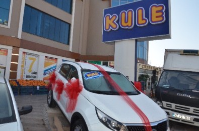 Aksaray Kule AVM'de Çekiliş Ve Konser Heyecanı