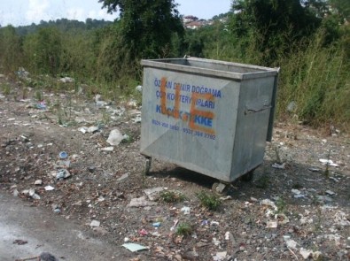 Alaplı'nın Köylerindeki Biriken Çöpler Toplanmaya Başlandı
