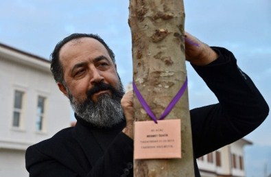 Filinta'nın Kadı Gıyasiddin'i EXPO 2106'Ya Çınar Dikti