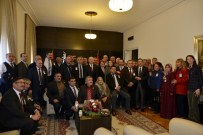 SELVİ KILIÇDAROĞLU - Kılıçdaroğlu Eskişehir'den Gelen Konukları Ağırladı