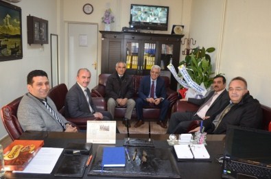 Müdürlerden Rehabilitasyon Merkezine Ziyaret