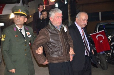 Şehidin Kız Kardeşinden Yürek Burkan Feryat