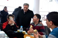 ERGAN DAĞI - Vali Kahraman Minik Kayakçıları Tebrik Etti