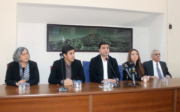 Demirtaş Cizre'deki binaya girmek için çağrıda bulundu