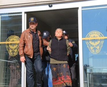 Aydın'dan İstanbul'a gönderilen teröristler adliyeye çıkartıldı