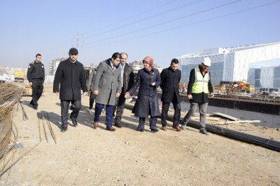 Başkan Toru Sosyal Tesis Ve Ticaret Merkezi İnşaatınını İnceledi