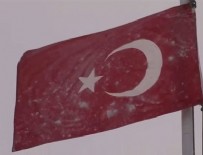 TSK'dan duygulandıran bayrak videosu