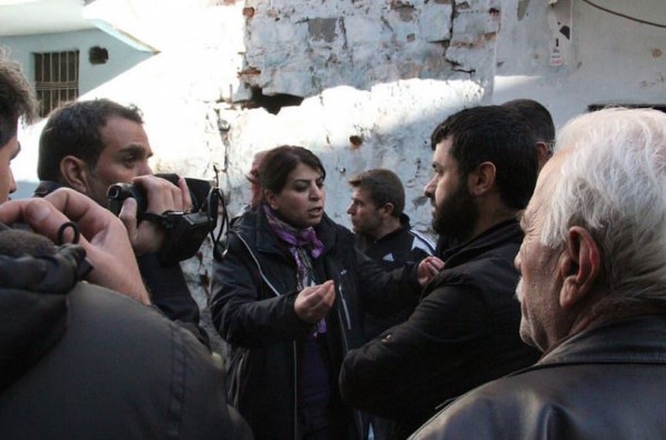 HDP'li vekillere Diyarbakır'da sert tepki
