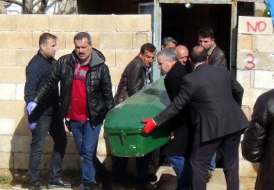 5 Kişinin Cenazeleri Evden Çıkarıldı