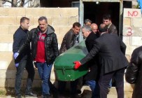 5 Kişinin Cenazeleri Evden Çıkarıldı