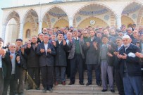 İBRAHİM SADIK EDİS - Bayır Bucak Türkmenleri İçin 3 Tır Yola Çıktı