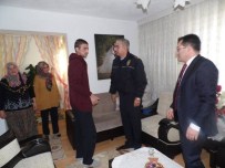 NURETTIN KAKILLIOĞLU - Çan Kaymakamı Kakillioğlu Gazi Polis Adem Orta'yı Ziyaret Etti
